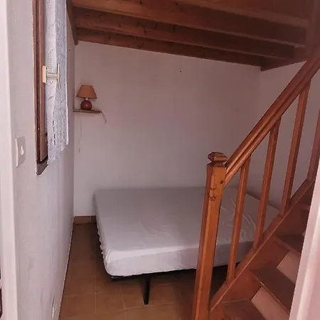 Maison De
